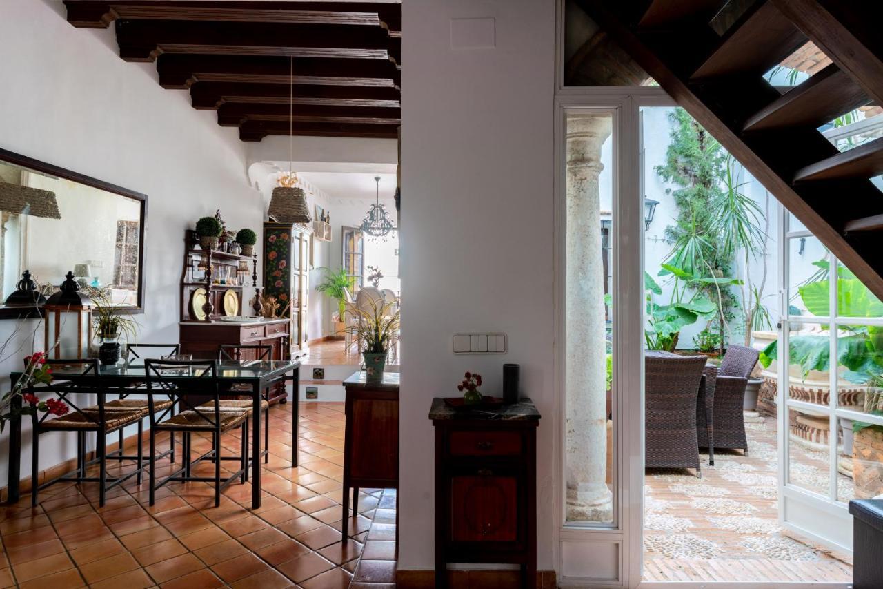 Atico Con Encanto En Sierpes Apartment